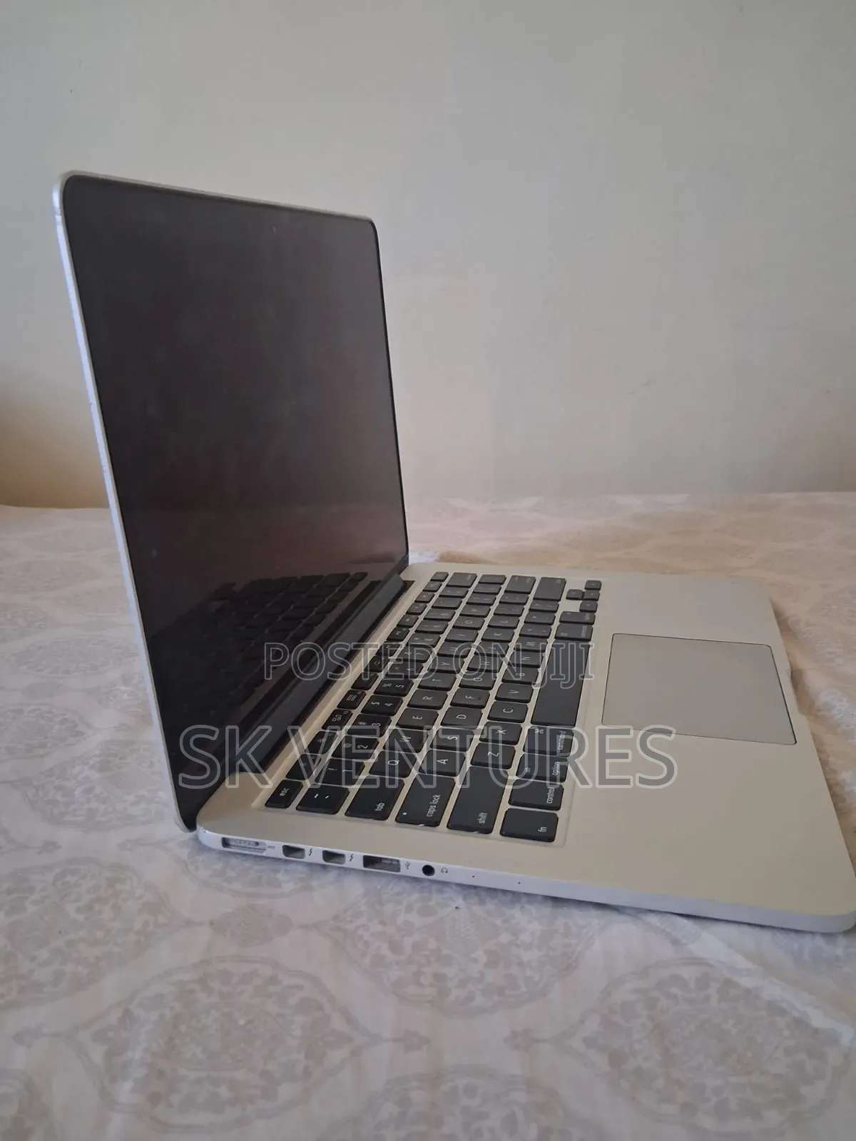 Laptop Apple MacBook Pro 2015 8GB Intel Core i5 SSD 256GB
