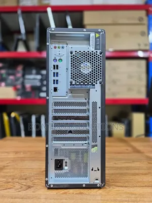 New Desktop Computer Lenovo ThinkStation P520 64GB AMD Ryzen SSD 512GB