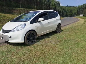 Honda Fit Sport Automatic 2012 White