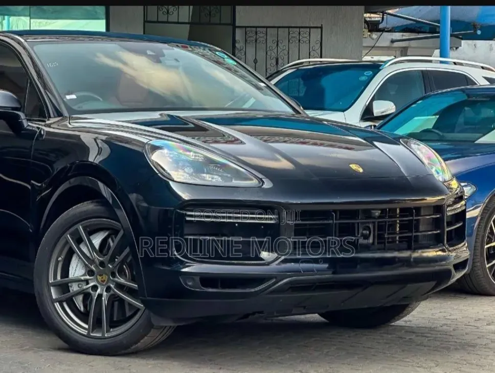 Porsche Cayenne Turbo AWD 2020 Black