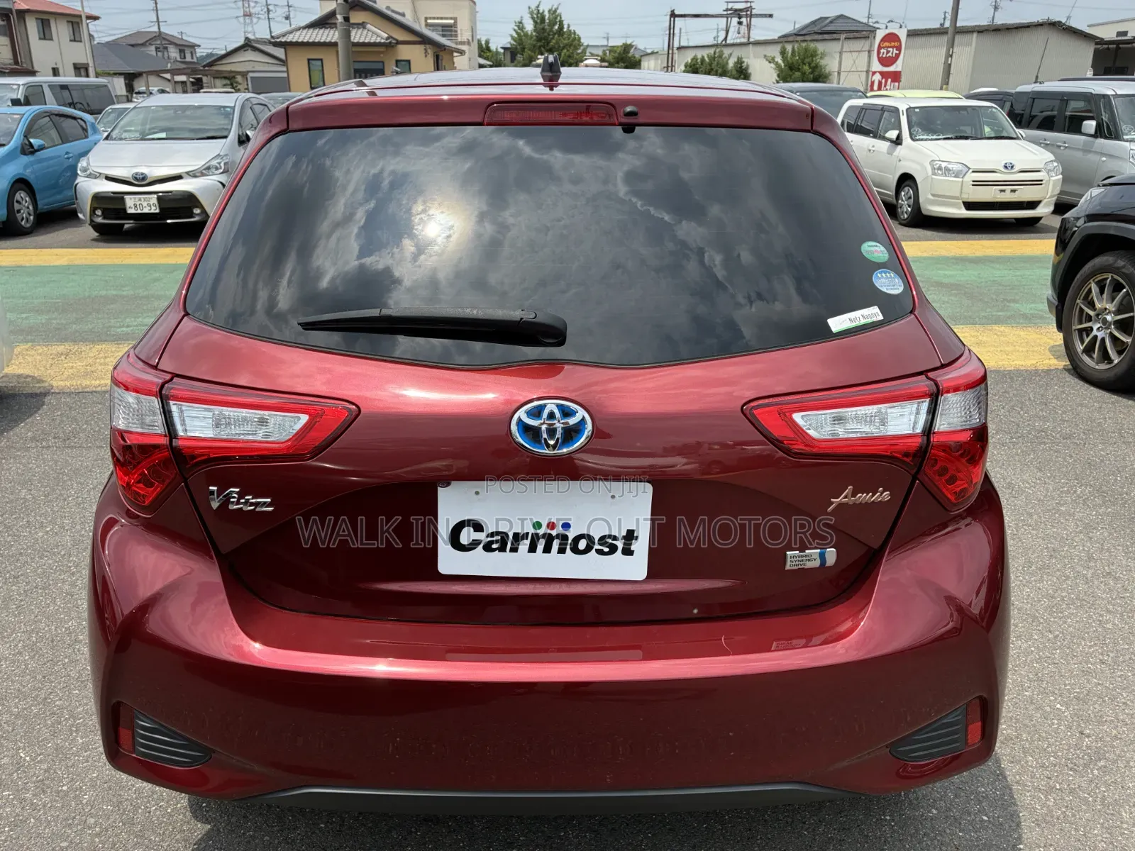 Toyota Vitz 2019 Red