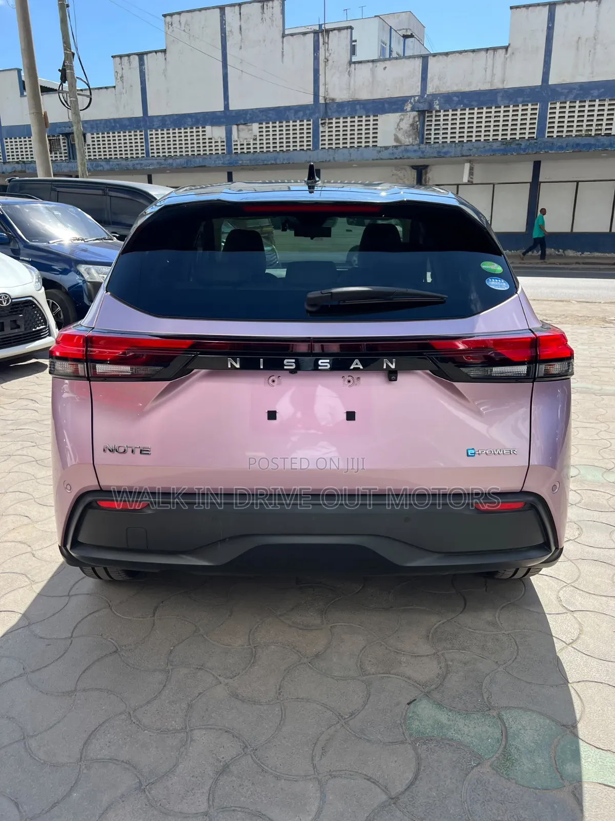 Nissan Note 1.2 Hybrid 2021 Pink