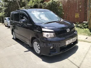 Toyota Voxy 2010 Black