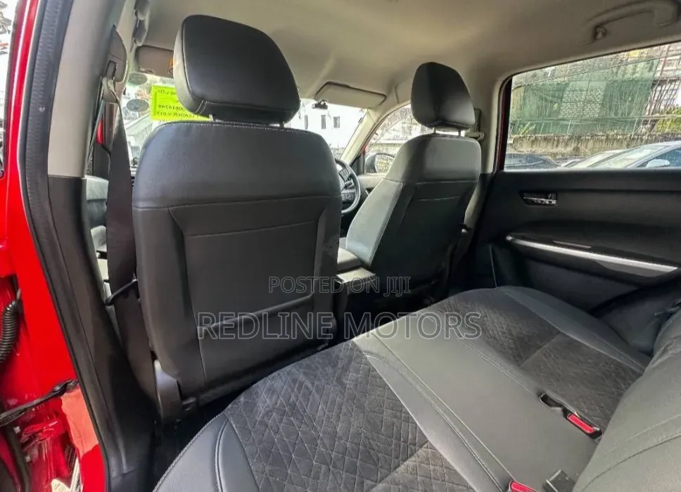 Suzuki Escudo 2019 Red