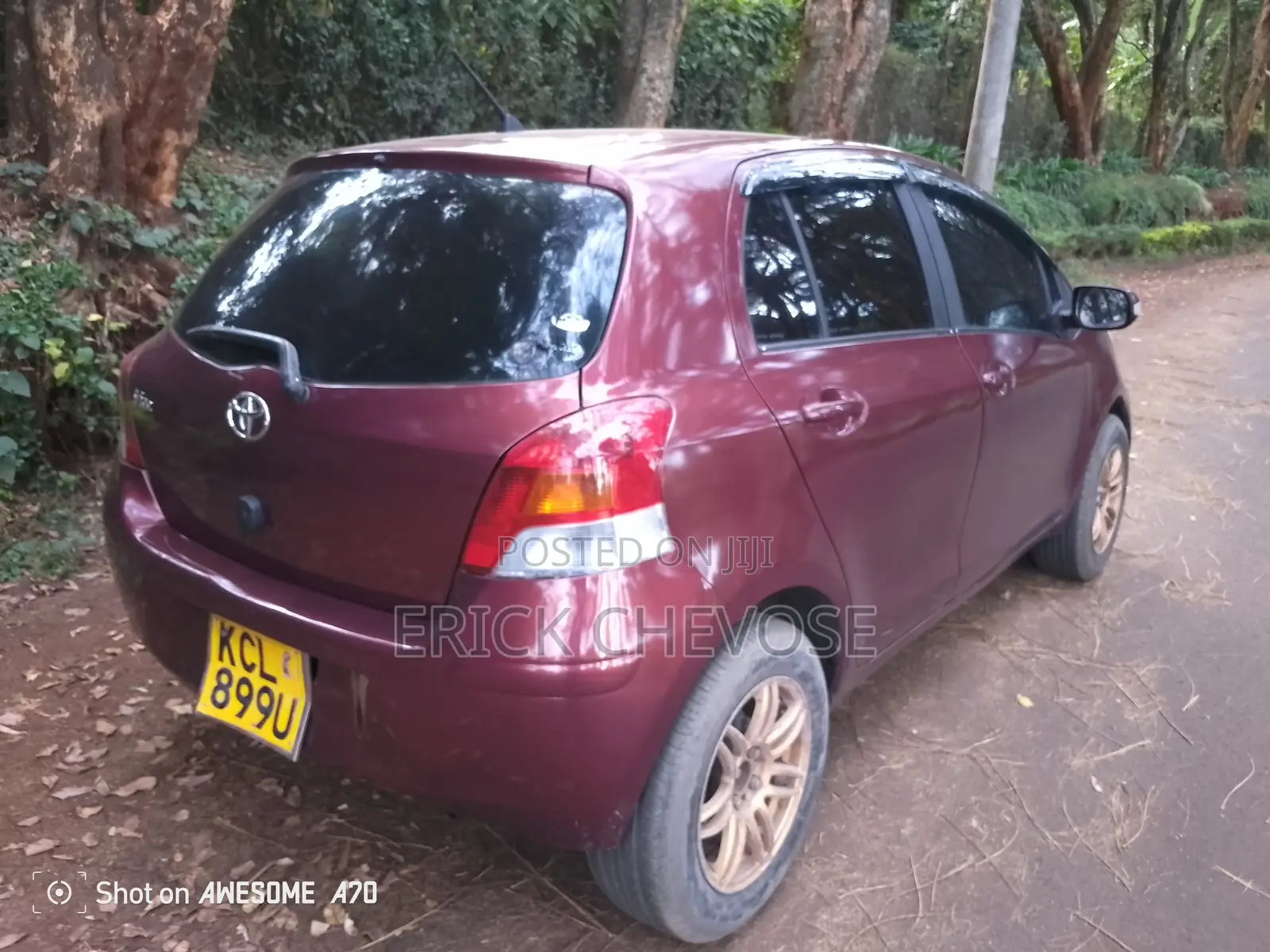 Toyota Vitz 2010 Maroon