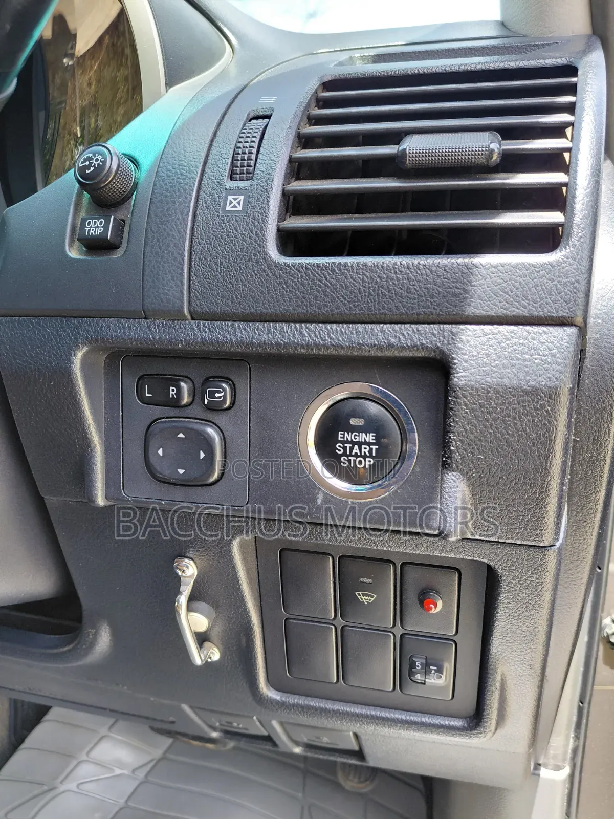 Toyota Land Cruiser Prado 4.0 Petrol TX-L 2010 Brown