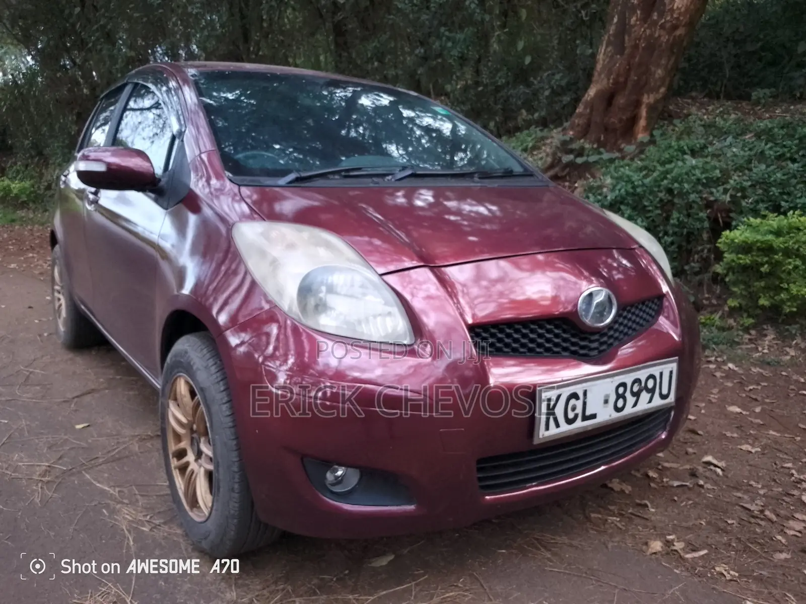 Toyota Vitz 2010 Maroon