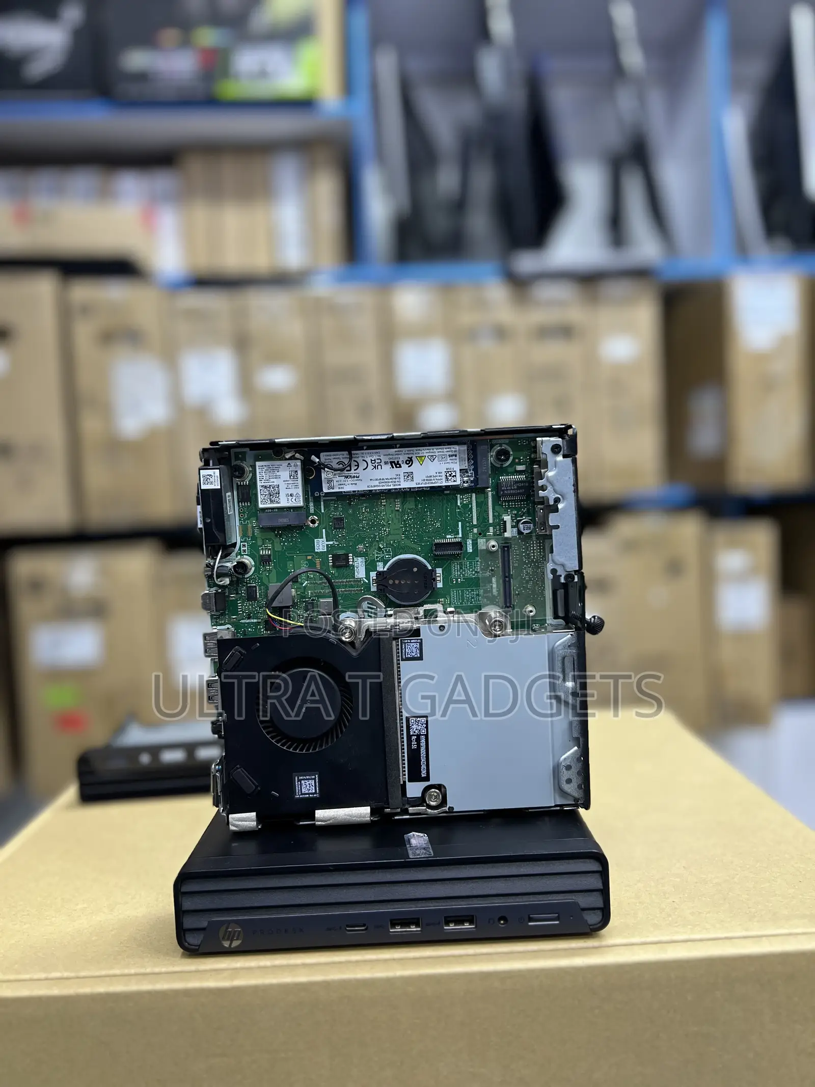 Desktop Computer HP Pro 400 G9 16GB Intel Core i7 SSD 512GB