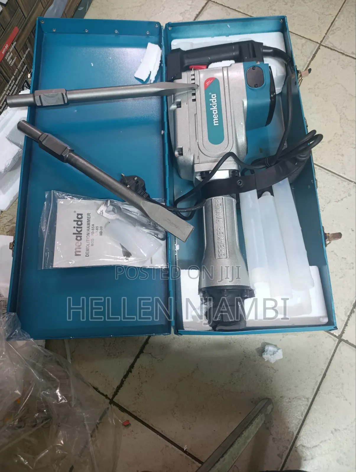 Meakida 2200W Demolition Hammer Breaker