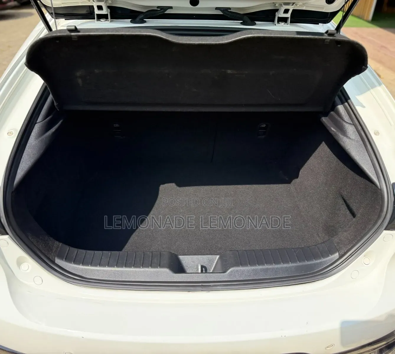 Mazda 3 2019 Pearl