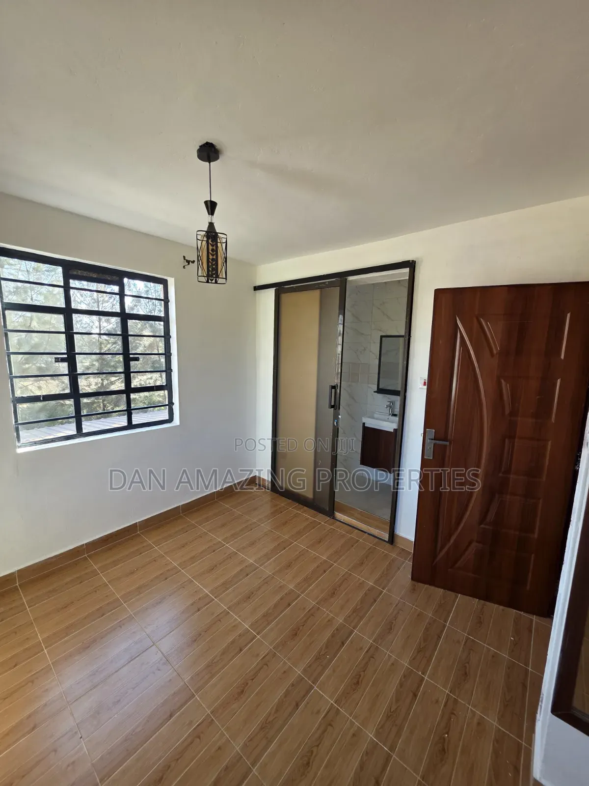 3bdrm House in Kenyatta Rd for rent