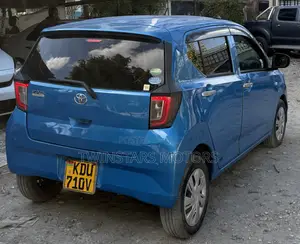 Toyota Pixis 2018 Blue