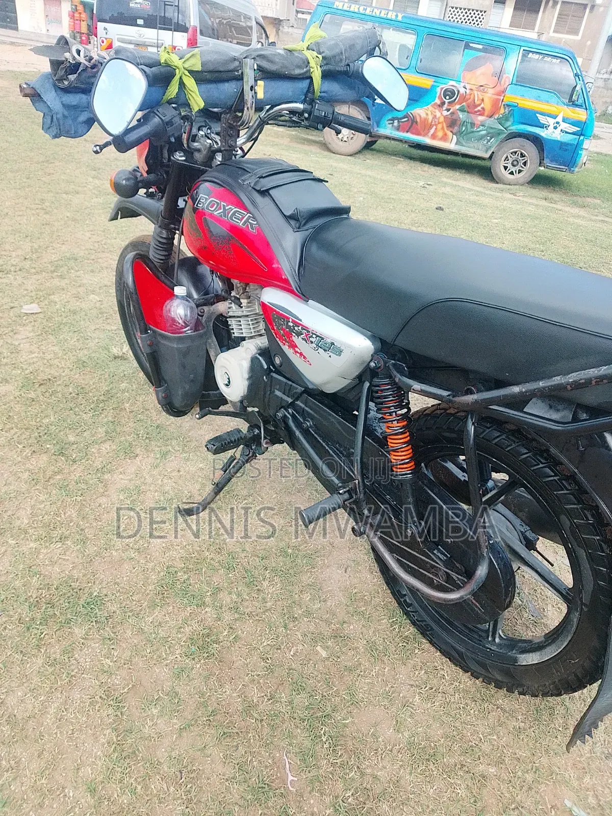 Bajaj Boxer 125 2025 Red