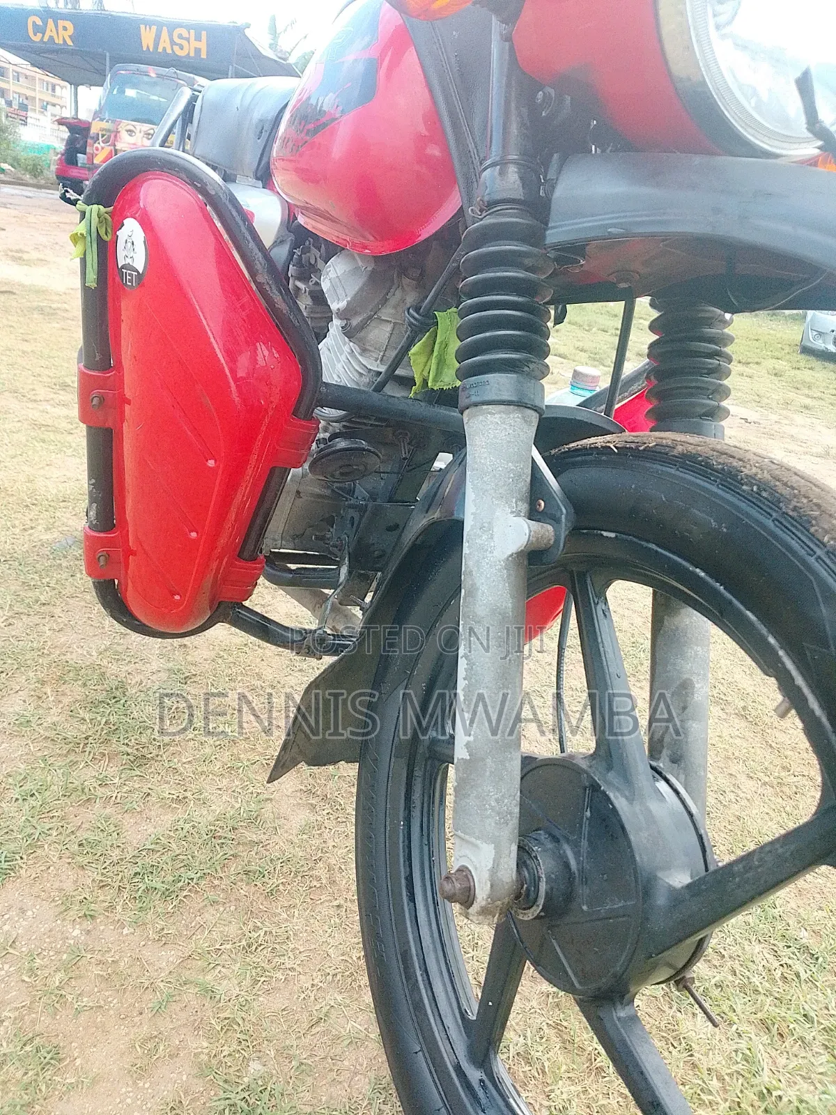 Bajaj Boxer 125 2025 Red