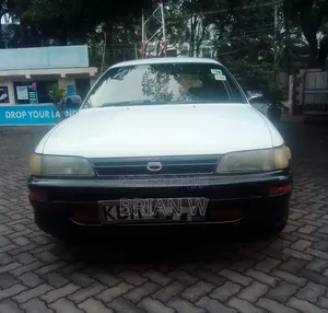 Toyota Corolla 2004 White