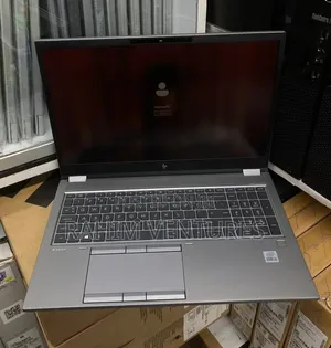 Laptop HP ZBook Firefly 15 G7 16GB Intel Core i7 SSD 512GB