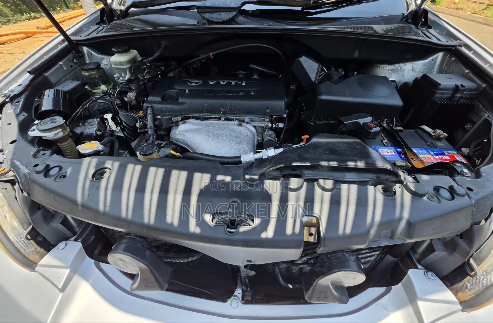 Toyota Harrier 2.4 2010 Silver
