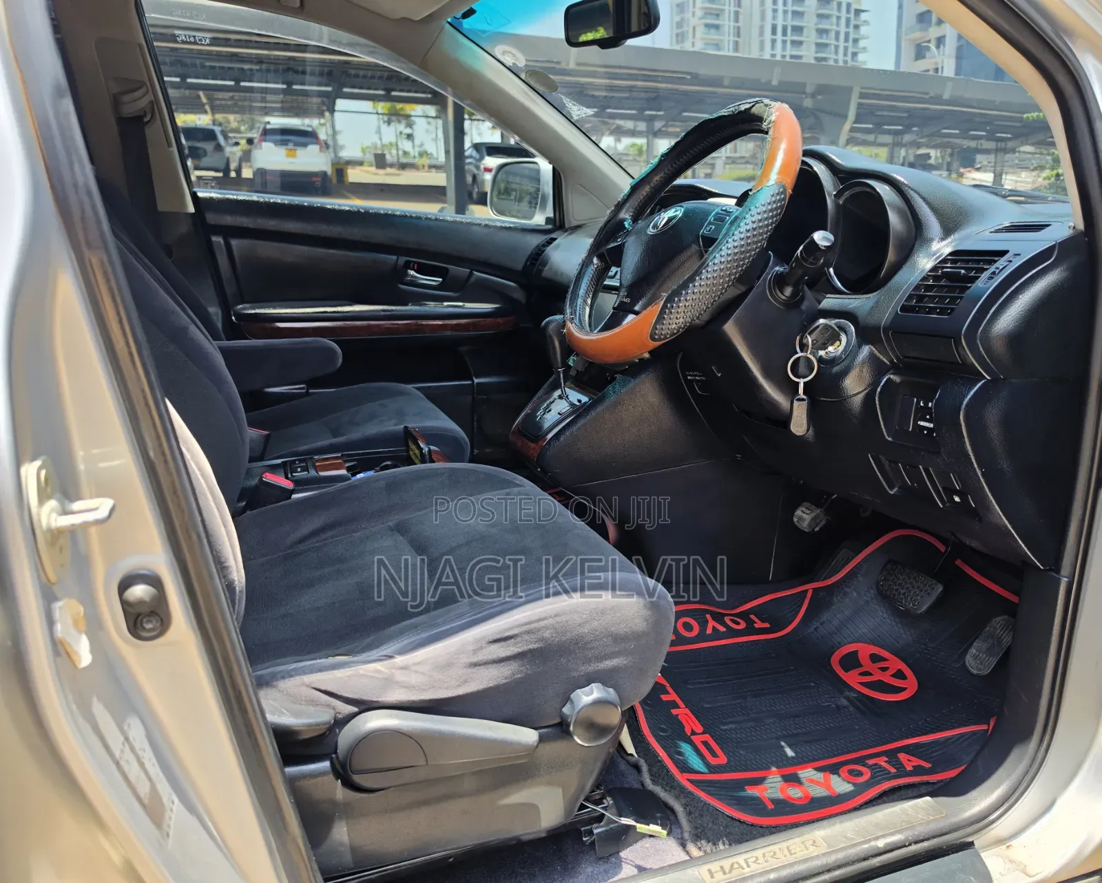 Toyota Harrier 2.4 2010 Silver