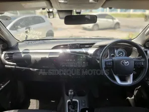 Toyota Hilux Revo Smart Cab Deisel 2.4 AWD 2021 Black