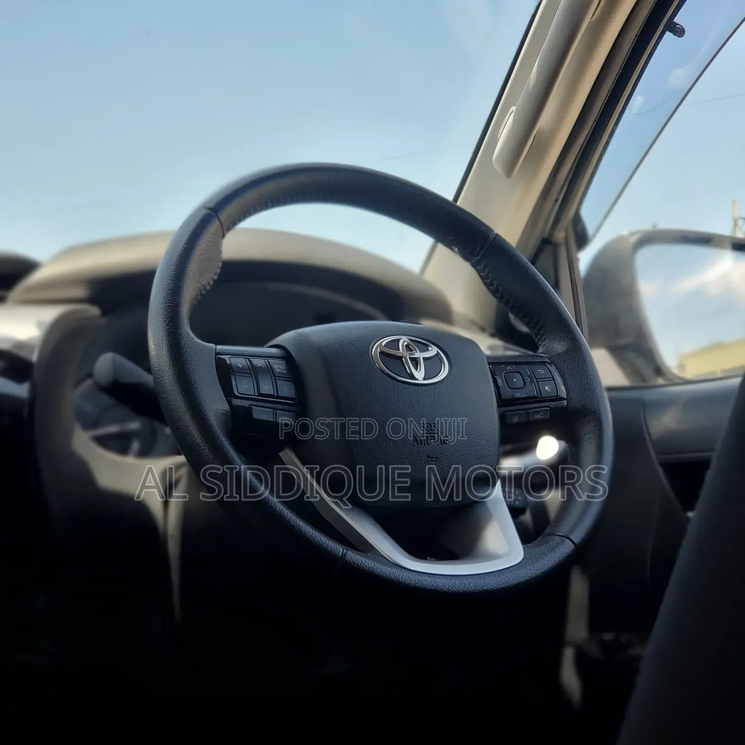 Toyota Hilux Revo Smart Cab Deisel 2.4 AWD 2021 Black