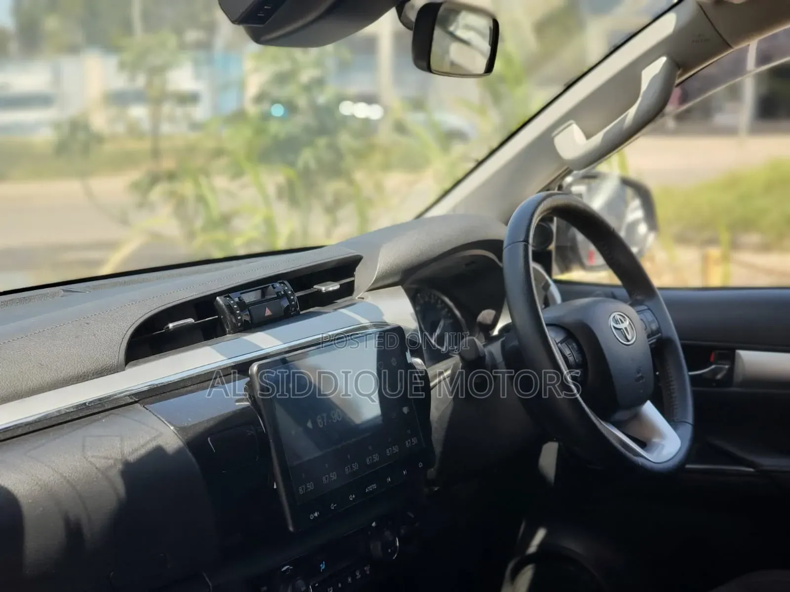 Toyota Hilux Revo Smart Cab Deisel 2.4 AWD 2021 Black