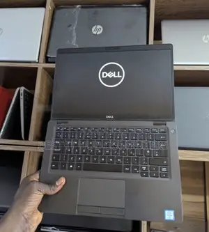 Laptop Dell Latitude 5400 8GB Intel Core i5 SSD 256GB