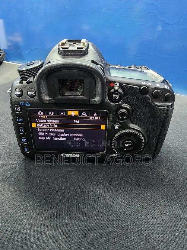 Canon 5d Mark Iii - main view