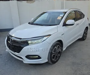 Honda Vezel 1.5 Hybrid 2WD 2019 White