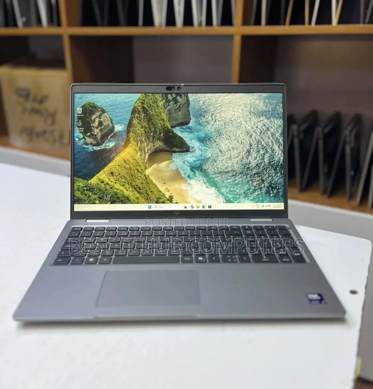 Laptop Dell Latitude 5550 8GB Intel Core i7 SSD 256GB