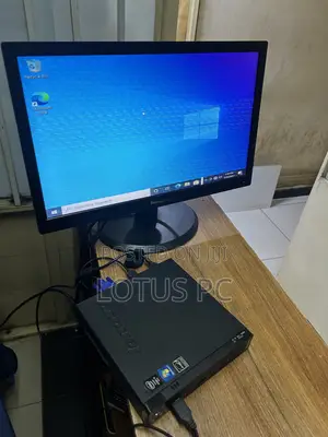 Desktop Computer Lenovo ThinkCentre M93p 8GB Intel Core i5 HDD 500GB