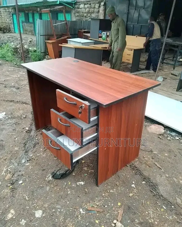 Office Desk -Computer Comfort