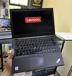 Laptop Lenovo ThinkPad X260 8GB Intel Core i5 SSD 256GB