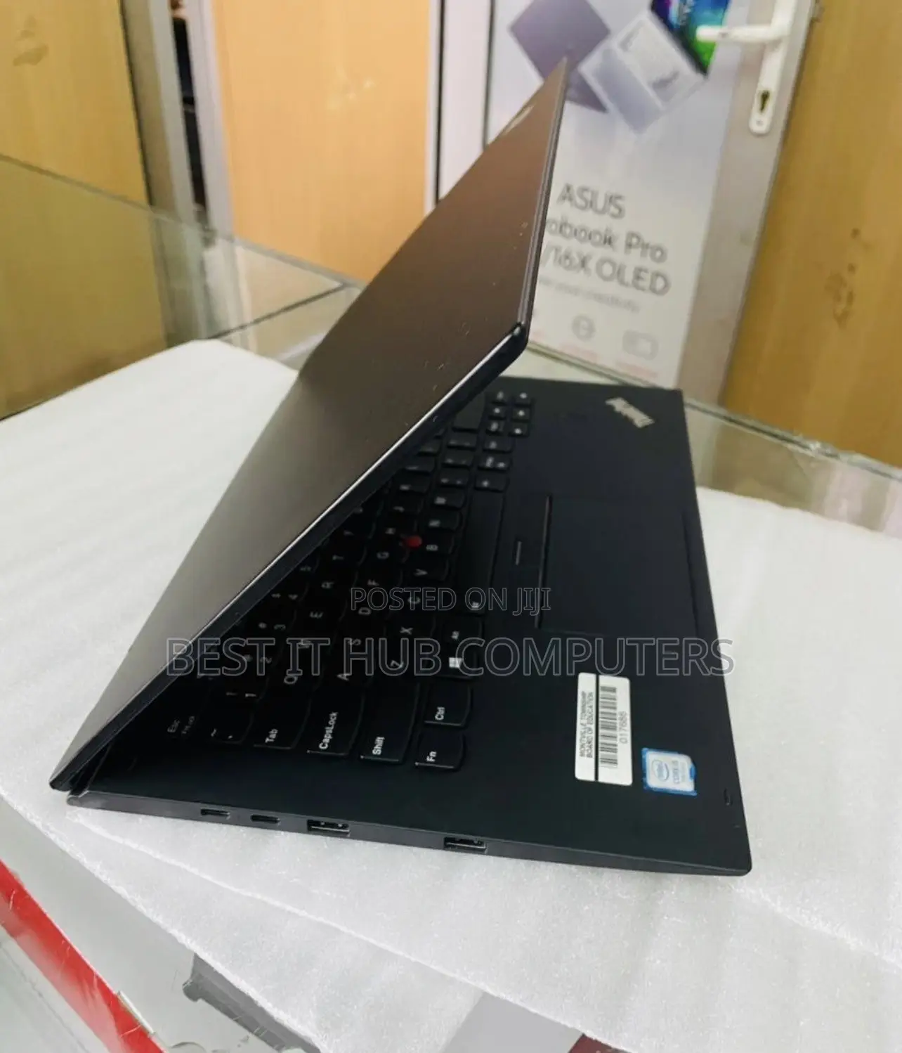 Laptop Lenovo ThinkPad X1 Yoga 8GB Intel Core i5 SSD 256GB