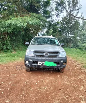 Toyota Hilux 2009 Silver