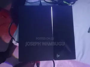 PS4 Console