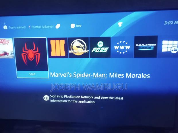 PS4 Console - thumbnail 8