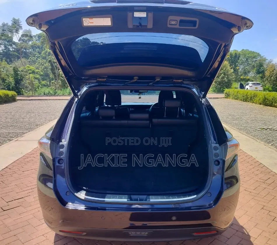 Toyota Harrier 2016 Black