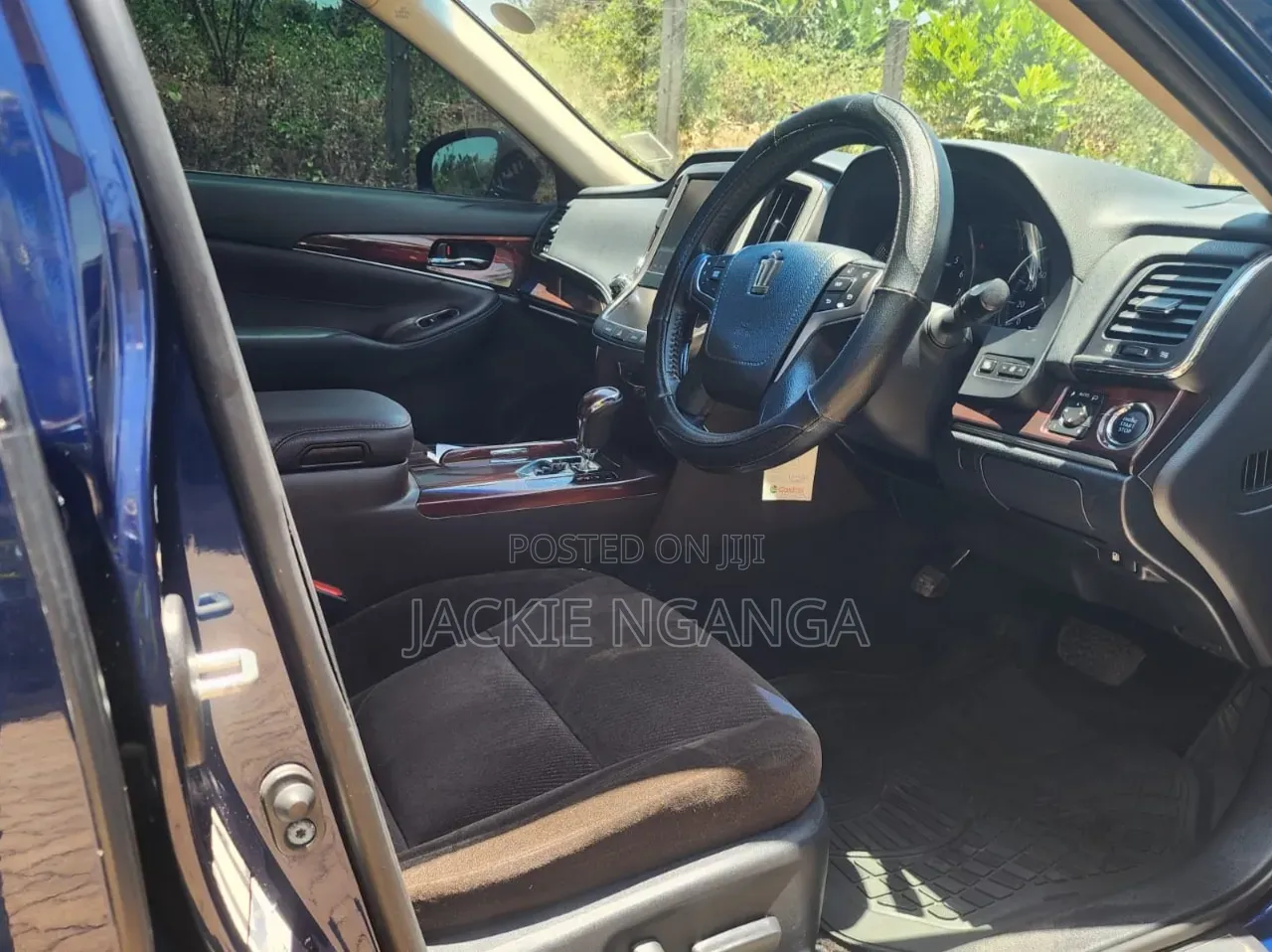 Toyota Crown 2014 Blue