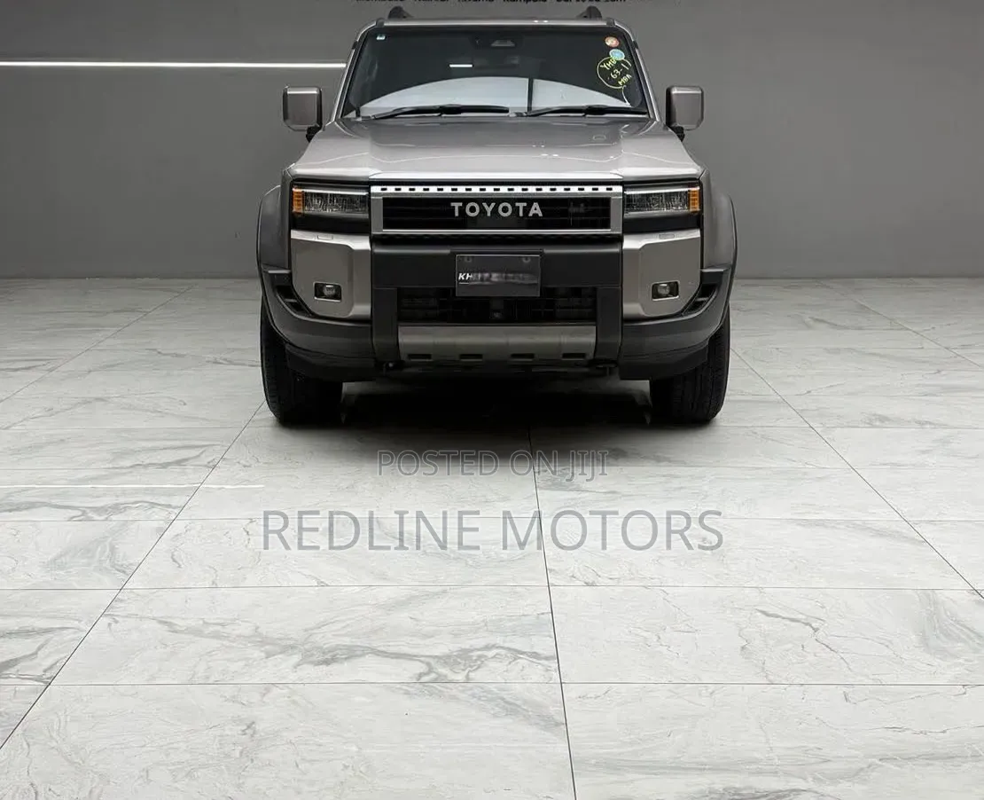 Toyota Land Cruiser Prado 2.7 2024 Gray