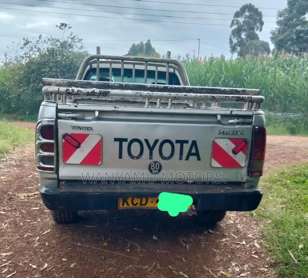 Toyota Hilux 2008 Silver