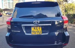 Toyota Vanguard 2012 Black