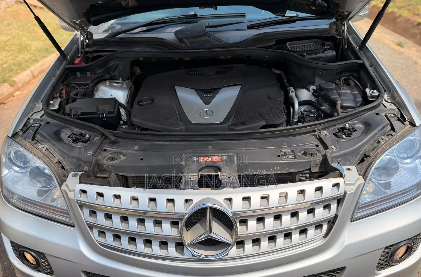 Mercedes-Benz M Class 2010 Silver