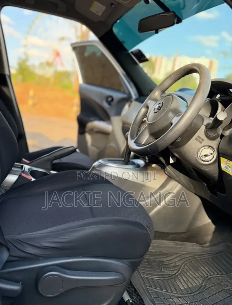 Nissan Juke 2012 Silver