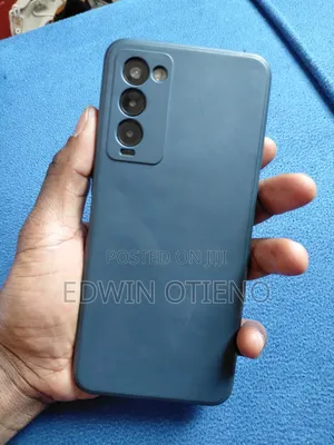 Tecno Camon 18 128 GB Blue