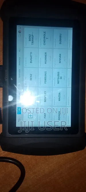 SCANNER (Car Diagnosis Machine