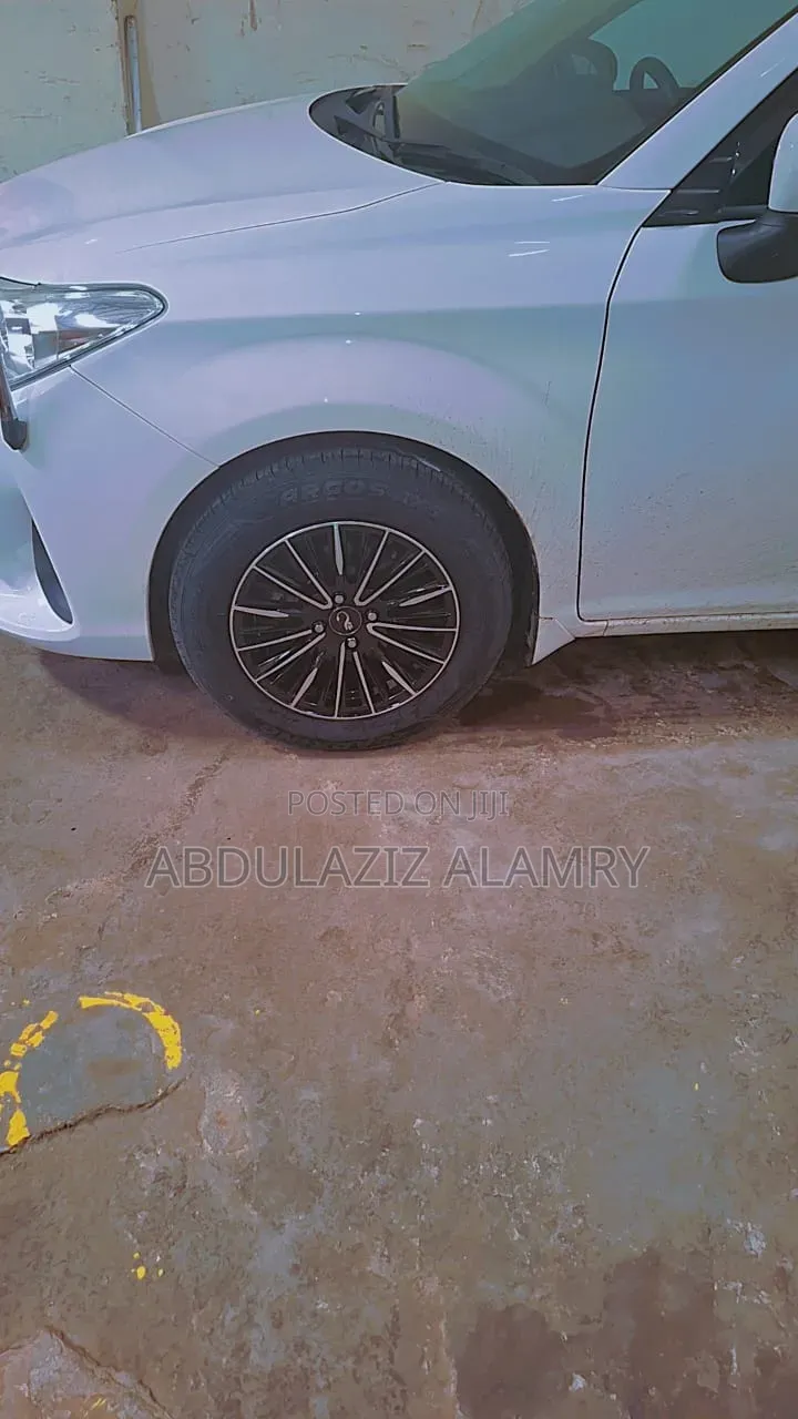 Toyota Axio 2018 White