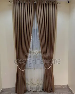 Curtains That Turn Empty Walls Into Elegant Spaces