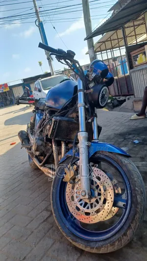 Honda CB 2004 Blue