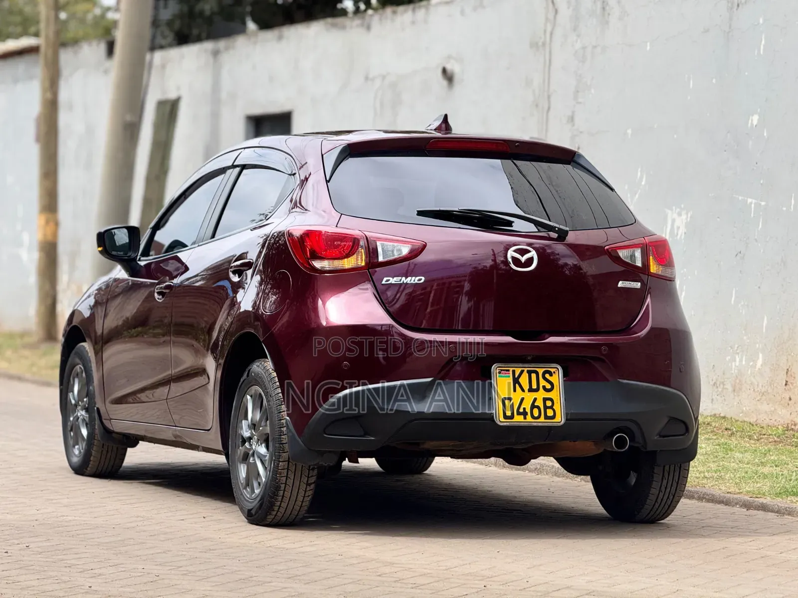 Mazda Demio 2017 Maroon