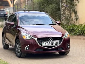 Mazda Demio 2017 Maroon
